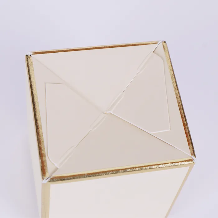 အောက်ခြေလော့ခ်သေတ္တာများ